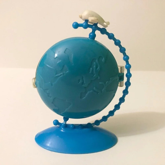 Barbie Peek A Boo Petites Doll Lea of London Girls of the World - Picture 7 of 16